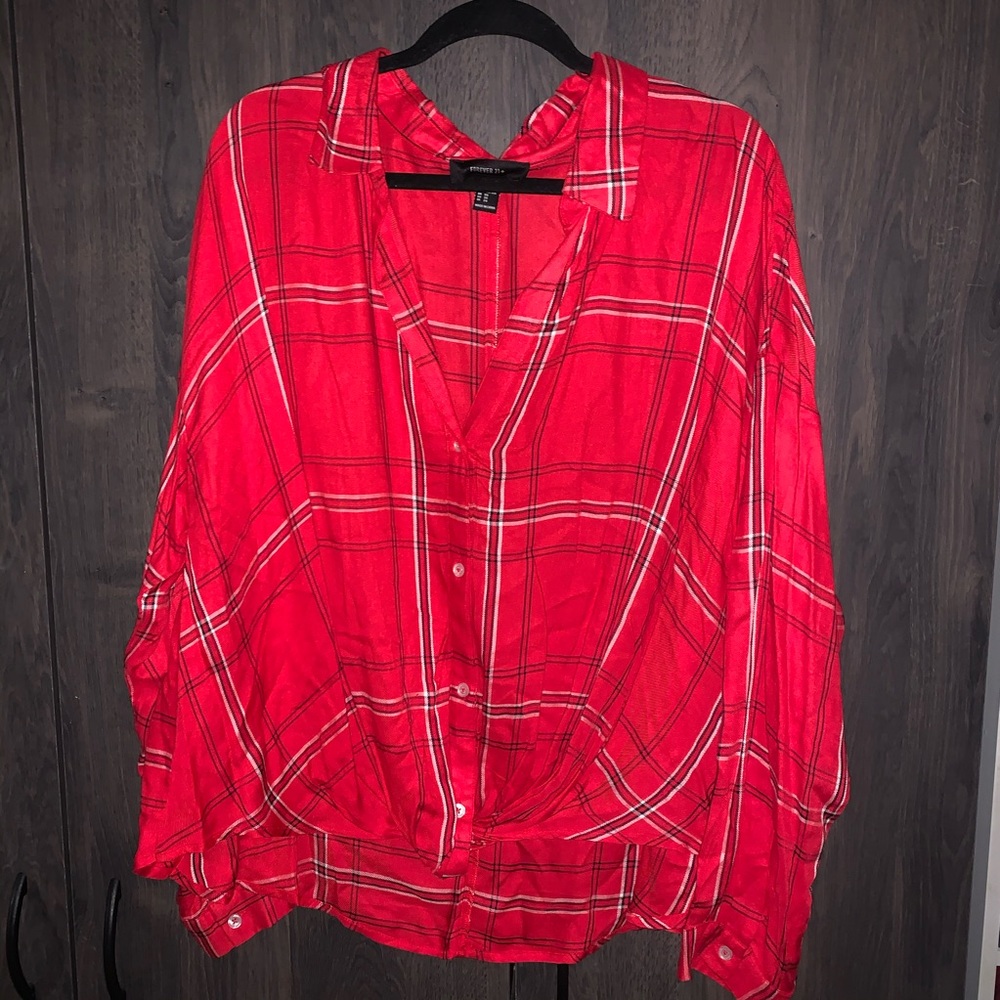 RED LONG SLEEVE FLANNEL
